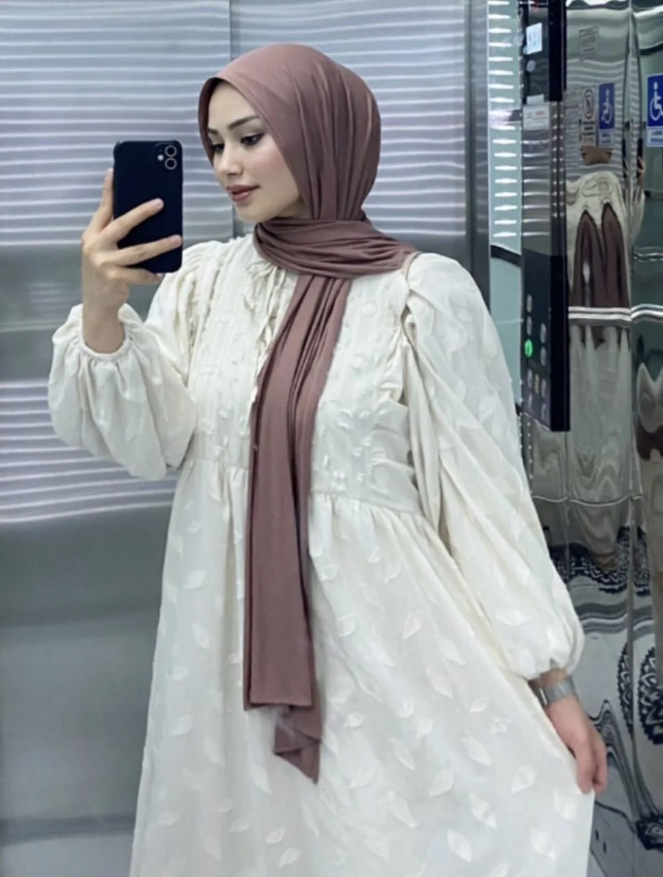 Gamze - Findikli, Maltepe Escort