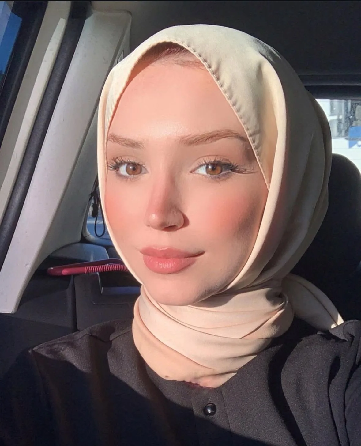 Hilal - Kadıköy Escort