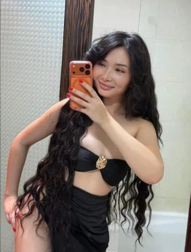 Su - Kadıköy Escort
