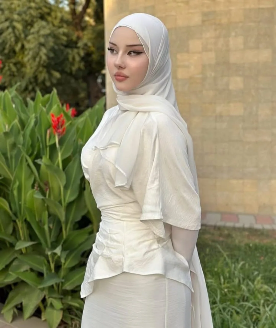 Defne - Ataşehir Escort