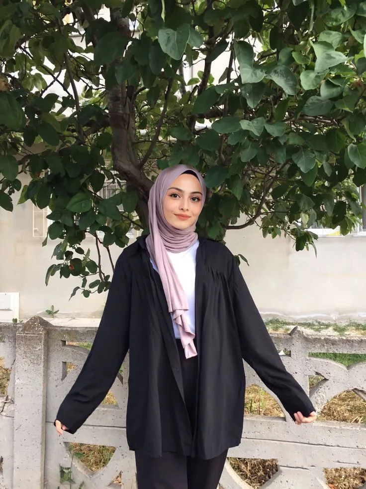 Ilgin - Findikli, Maltepe Escort