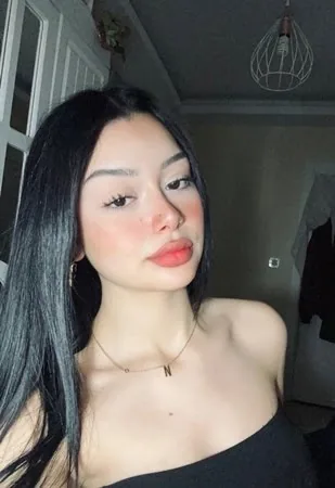 Melike - Kartal Escort